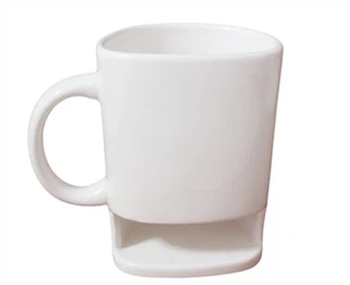 Cốc cá nhân với giá đỡ bánh quy